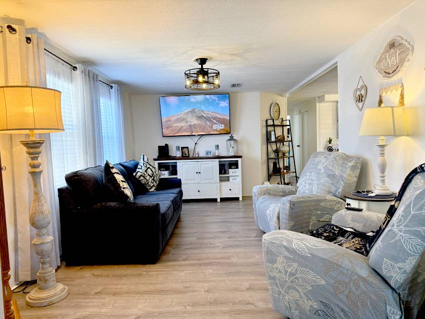 7703 Laurel Way a Ellenton, FL Mobile or Manufactured Home for Sale